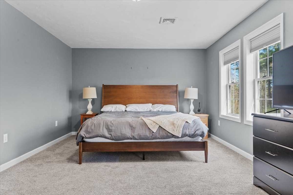 16 Alden Dr # 16