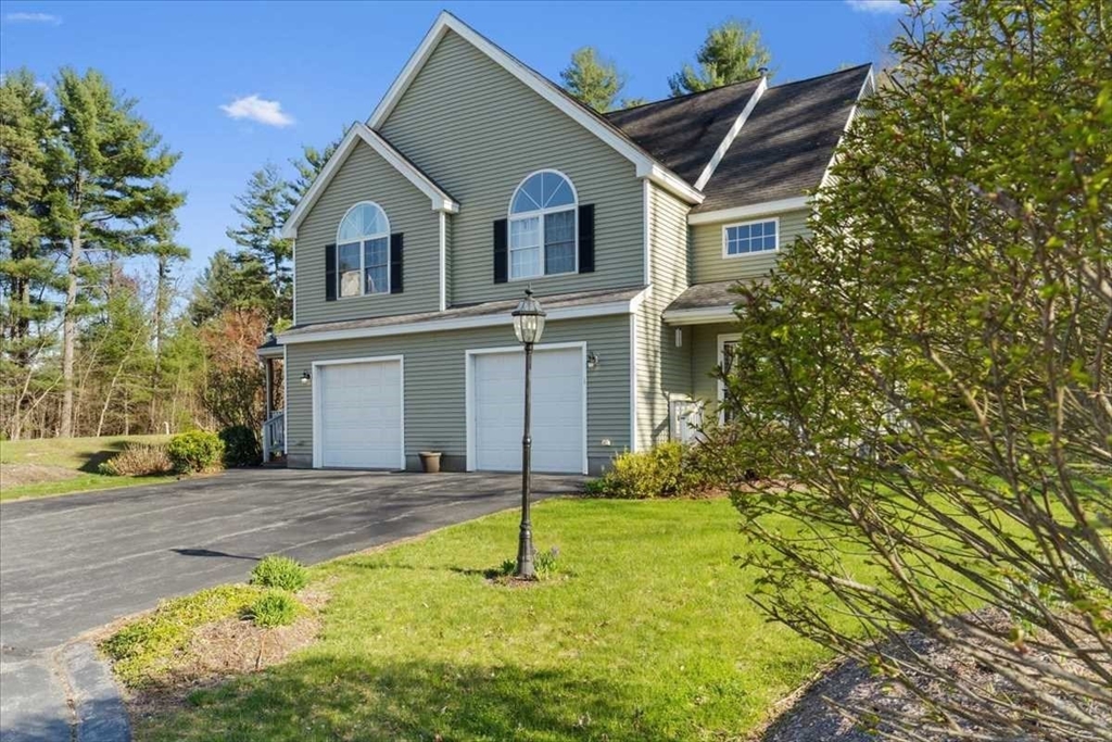 16 Alden Dr # 16