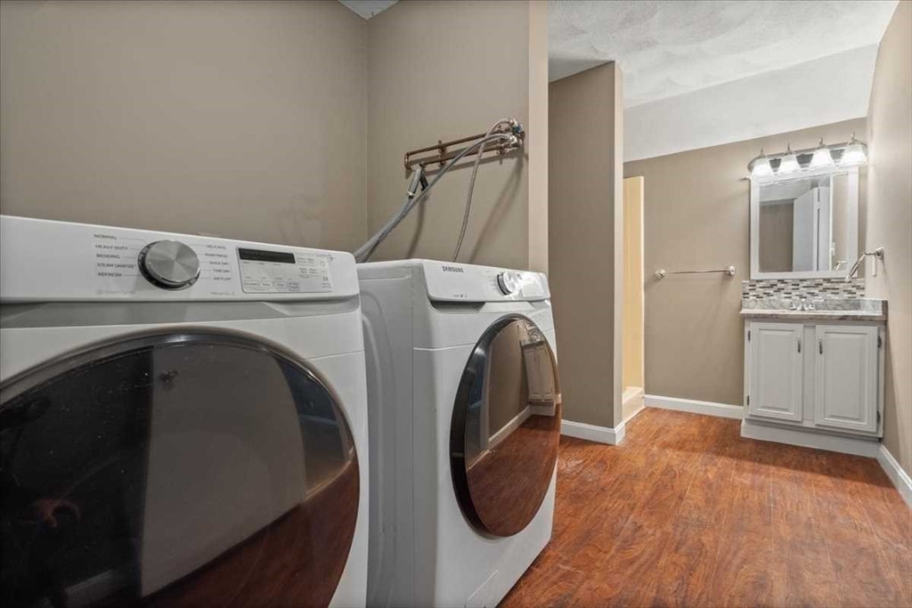 26 Sterling Ln # 26