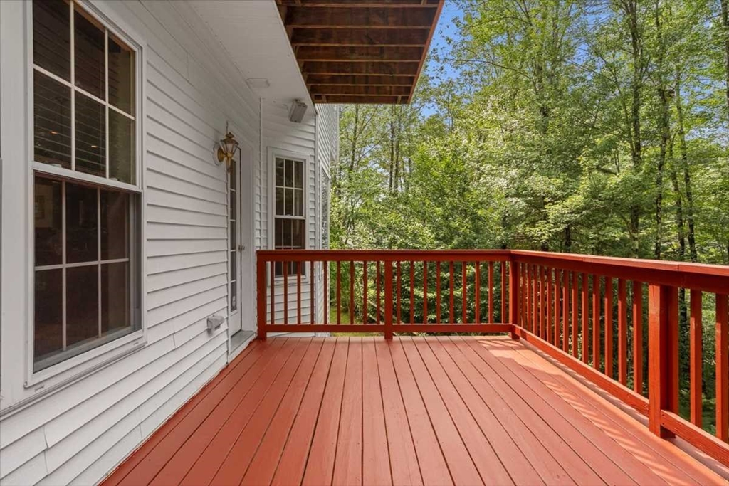 160 Brookside Dr