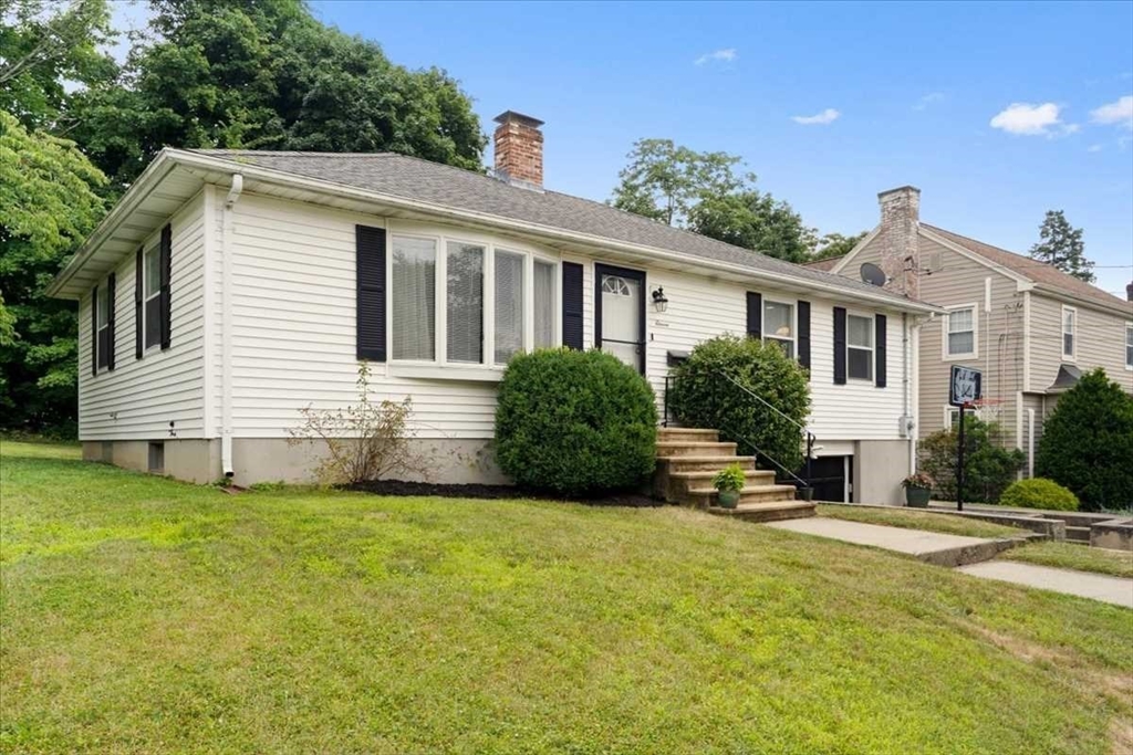11 Dellwood Rd