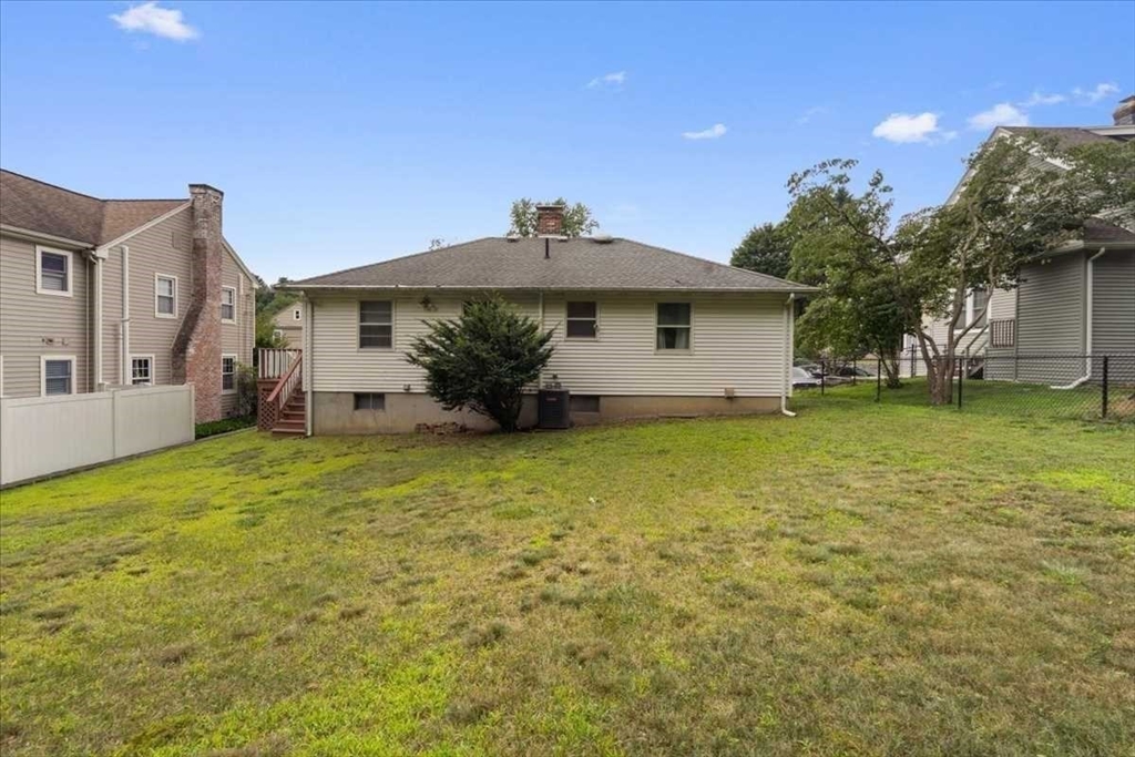 11 Dellwood Rd