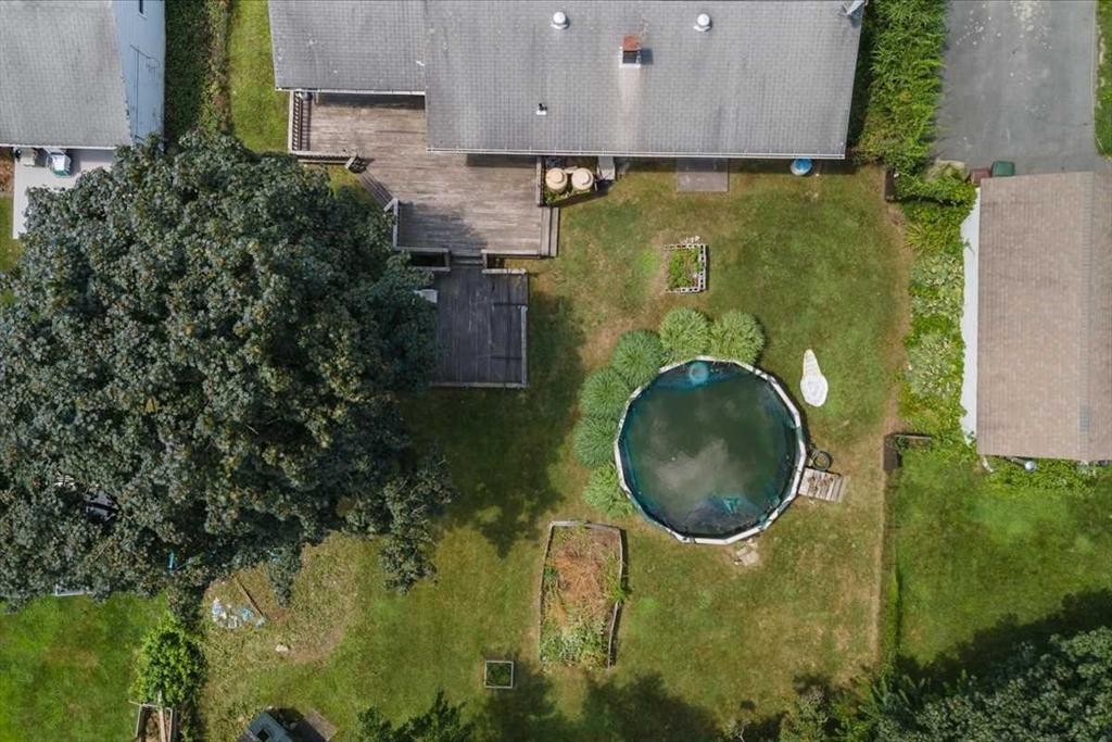 14 Elbridge Rd