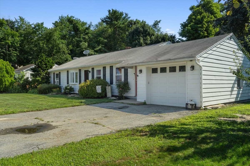 14 Elbridge Rd