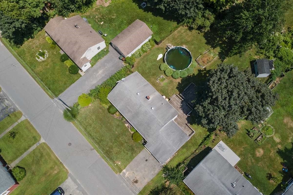 14 Elbridge Rd