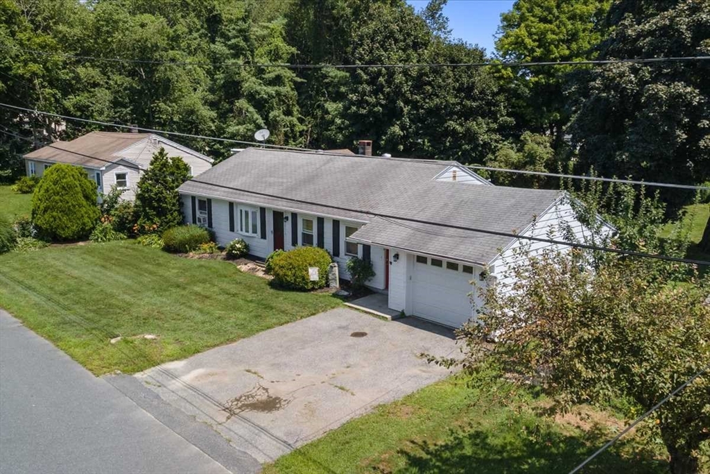 14 Elbridge Rd