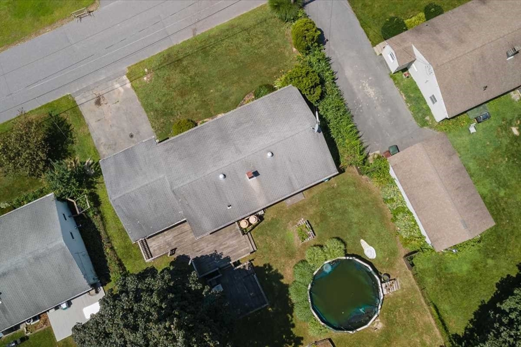14 Elbridge Rd