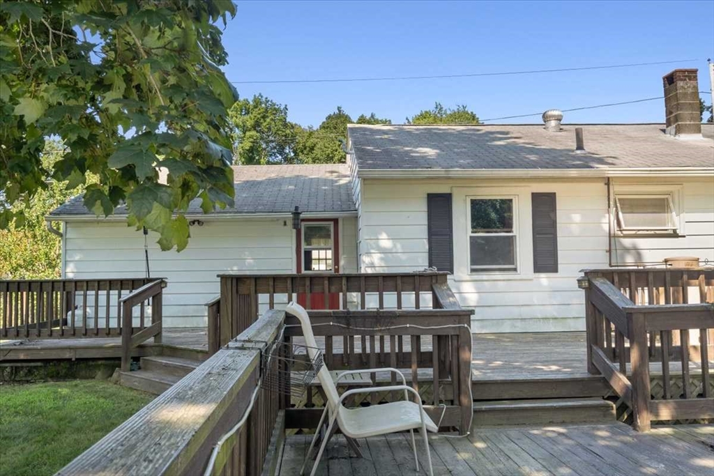 14 Elbridge Rd