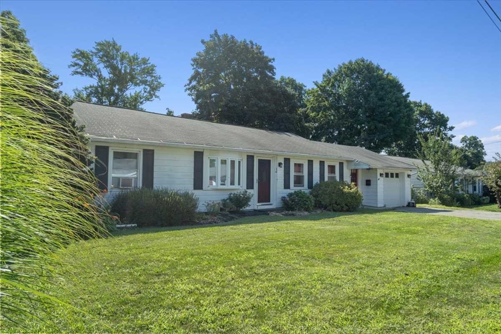 14 Elbridge Rd
