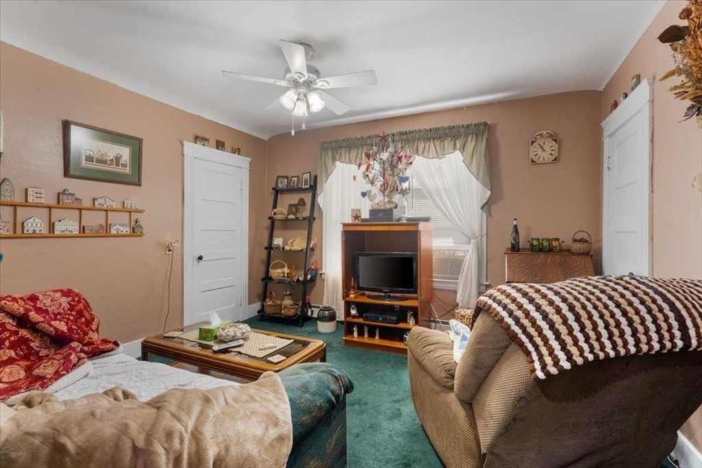 4 Clara St