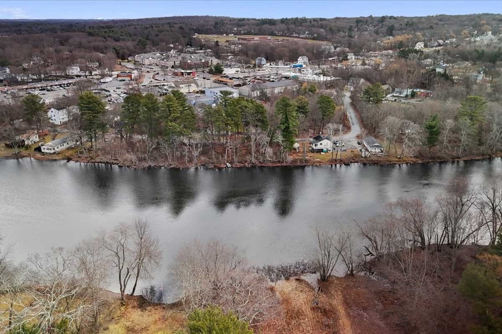 151 Bridle Rd