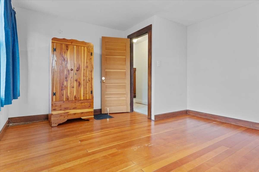 151 Bridle Rd