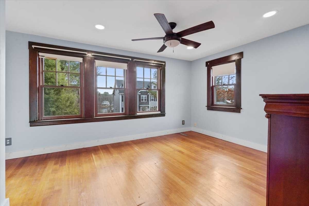 151 Bridle Rd