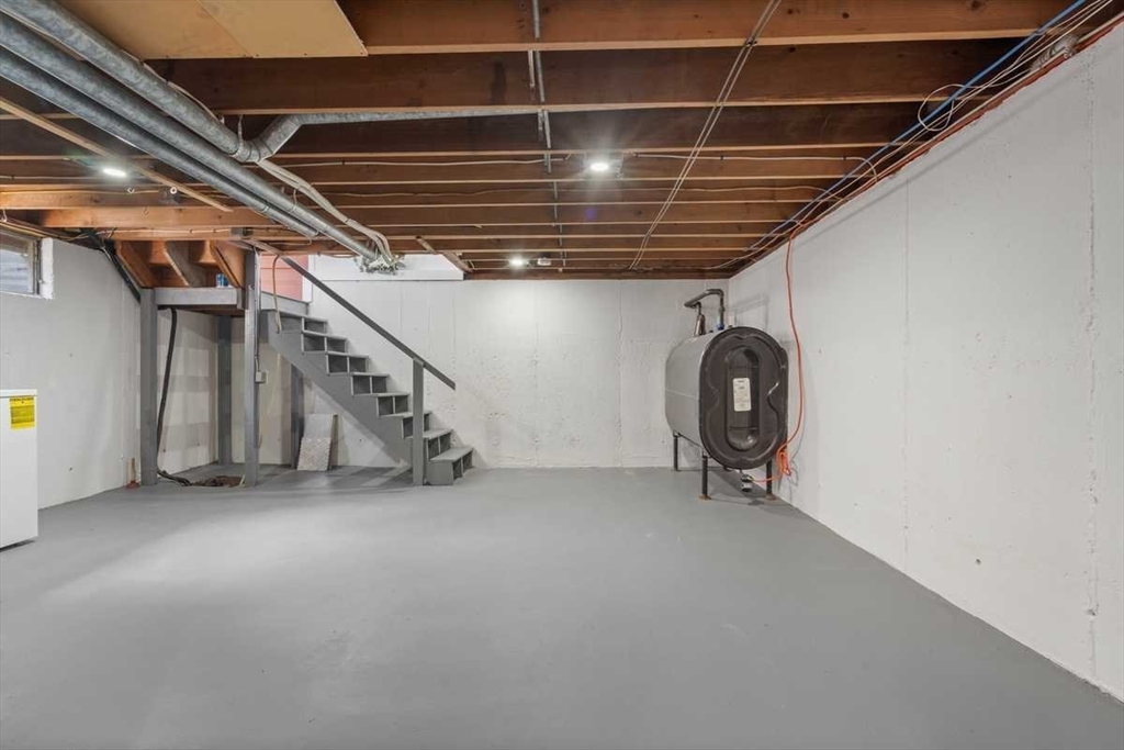 236 N Main St