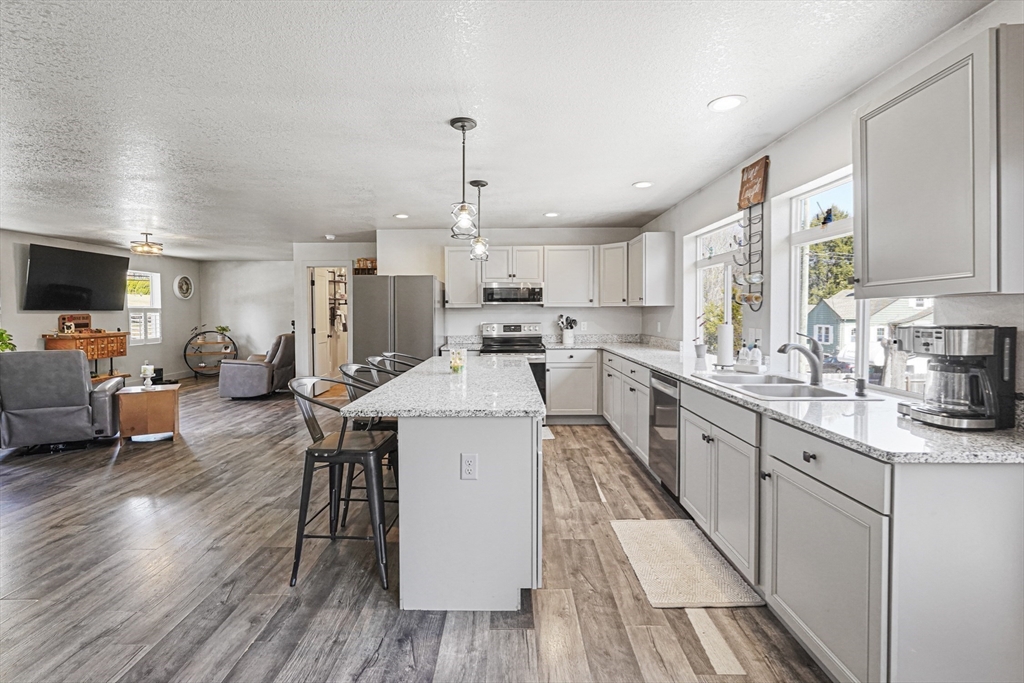 283 Woodstock Ave.