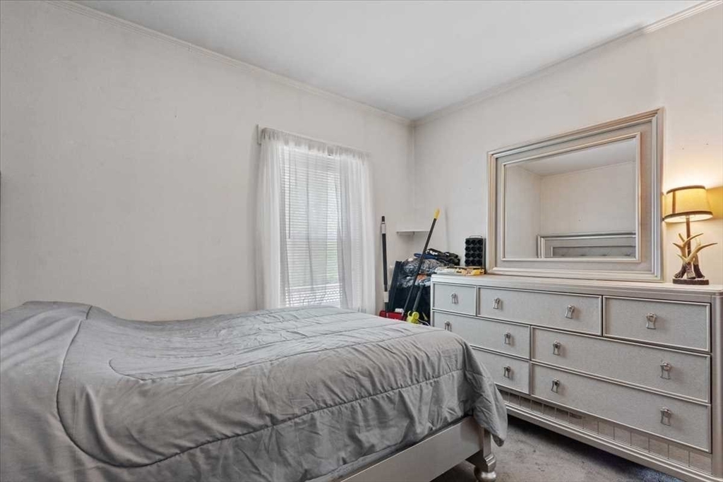 20 Pinedale Ave