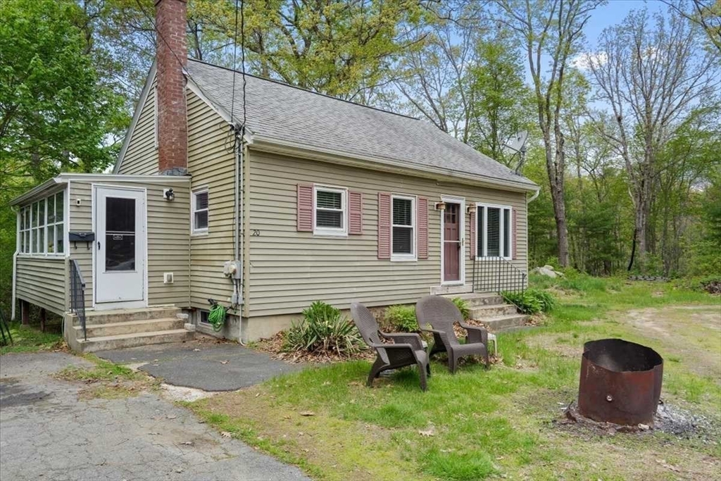 20 Pinedale Ave