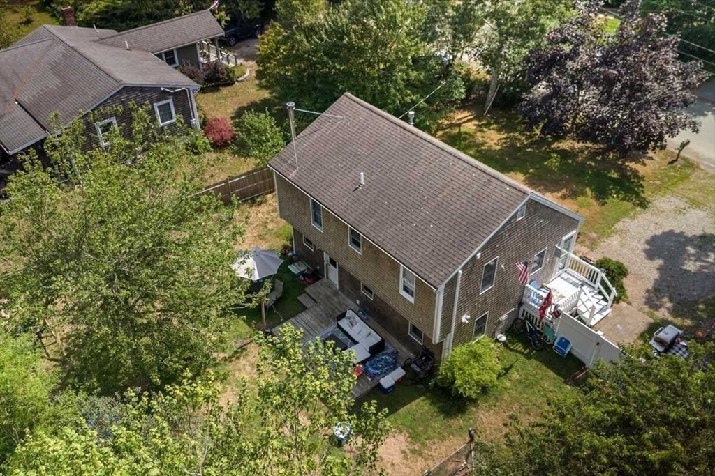109 Buzzards Bay Dr