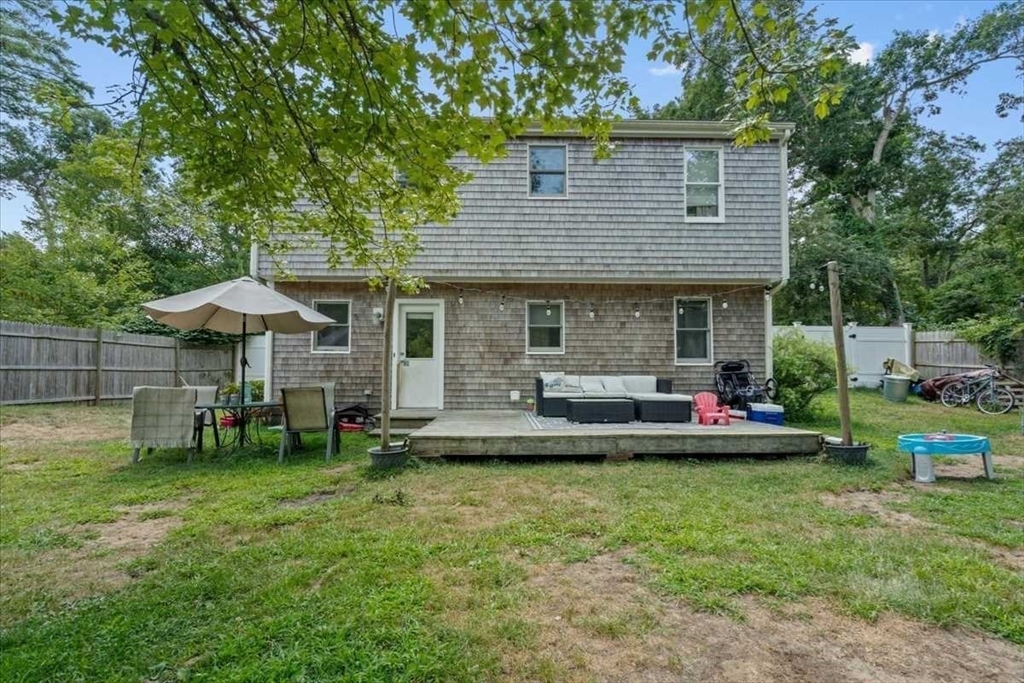 109 Buzzards Bay Dr