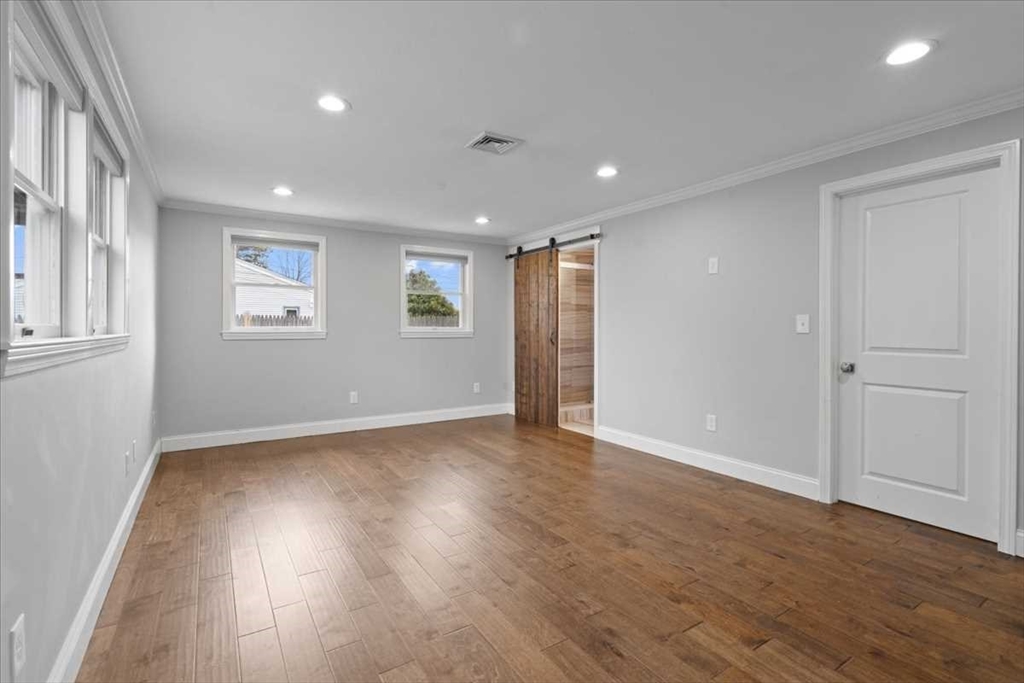 110 Lisa Ann Dr