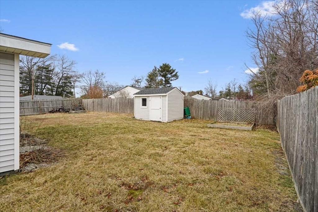 110 Lisa Ann Dr