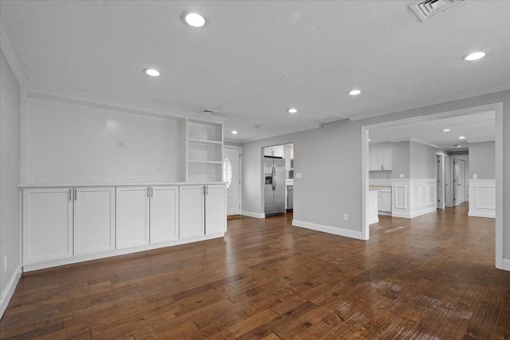 110 Lisa Ann Dr