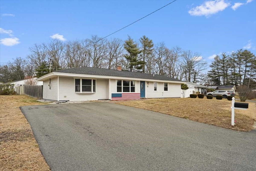 110 Lisa Ann Dr