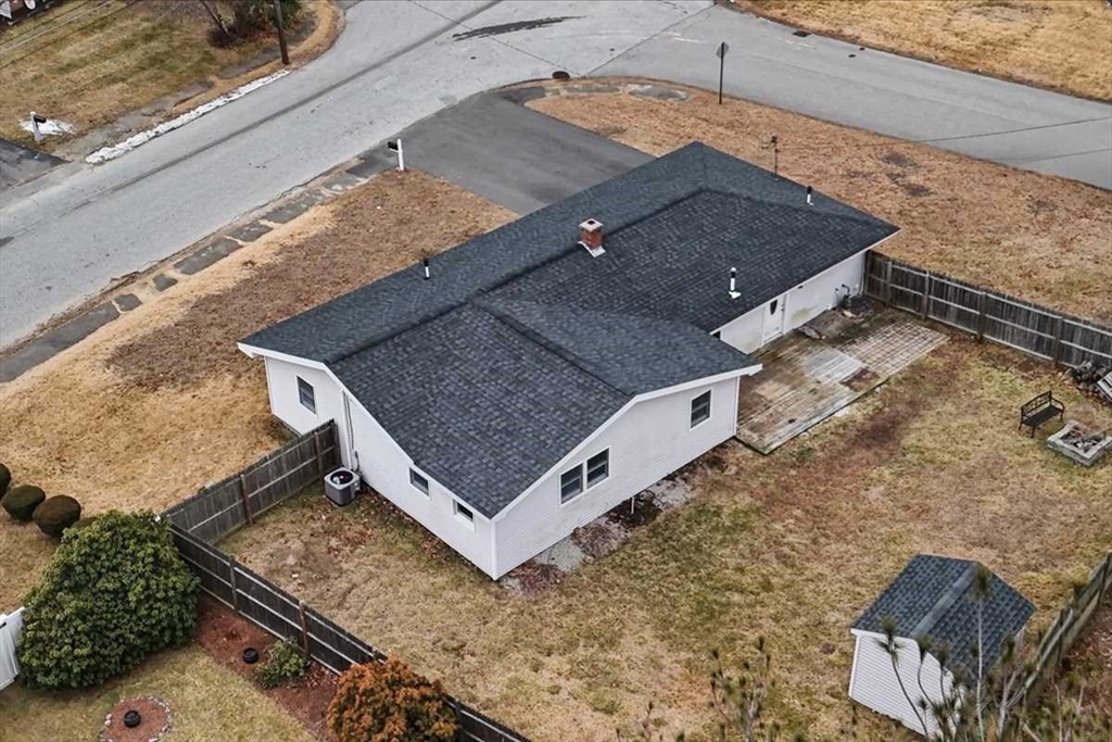 110 Lisa Ann Dr