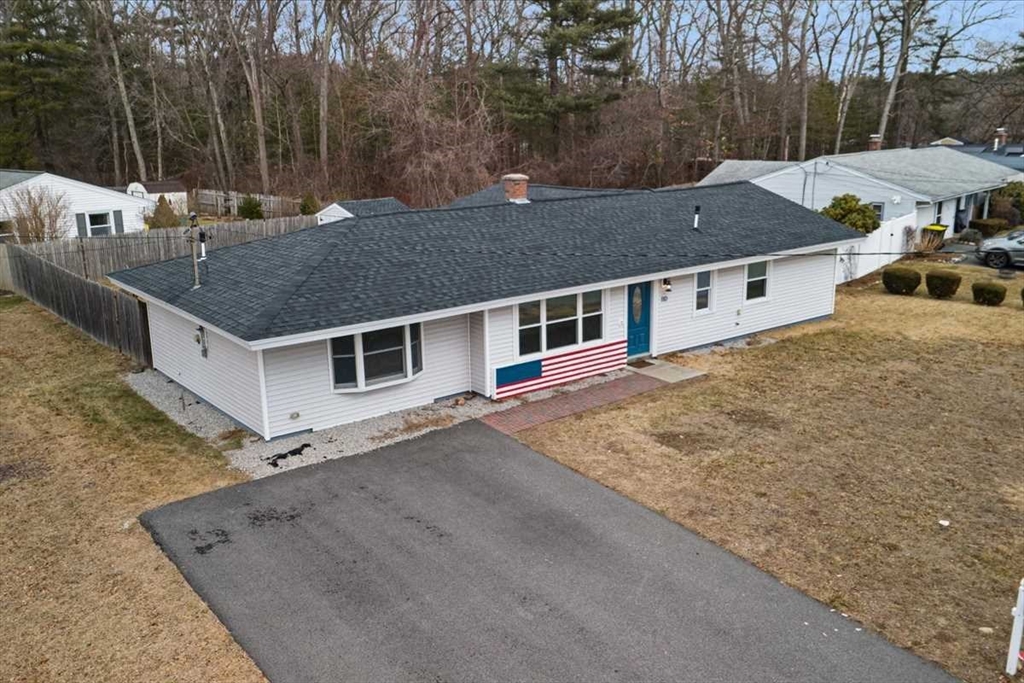 110 Lisa Ann Dr