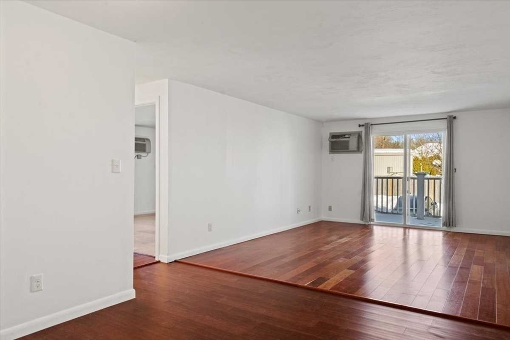 200 Manning St # 20A