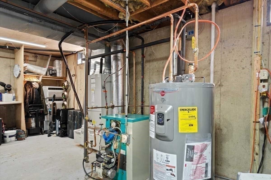 8 Wamsutta Ridge Dr.