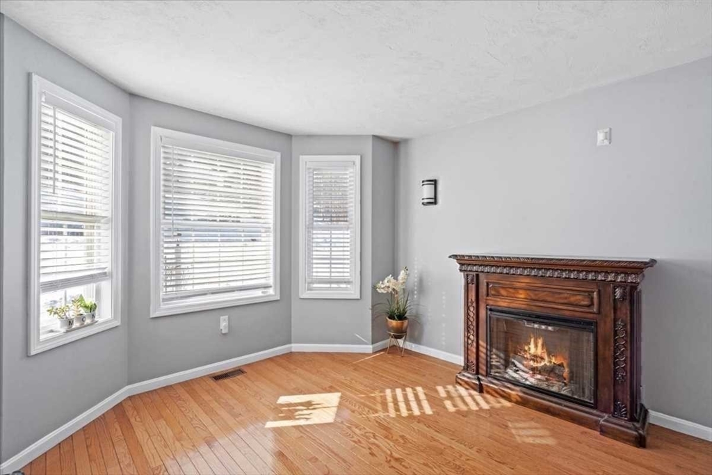 8 Wamsutta Ridge Dr.