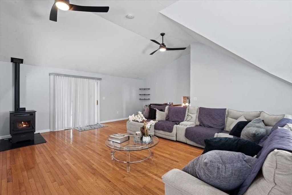 8 Wamsutta Ridge Dr.