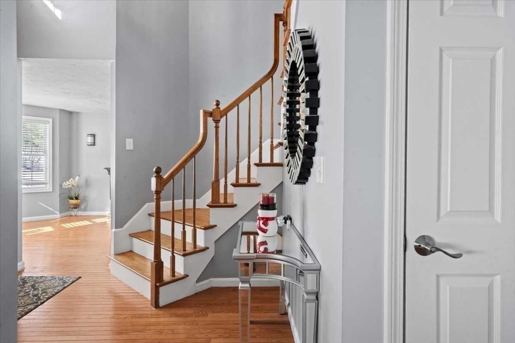 8 Wamsutta Ridge Dr.