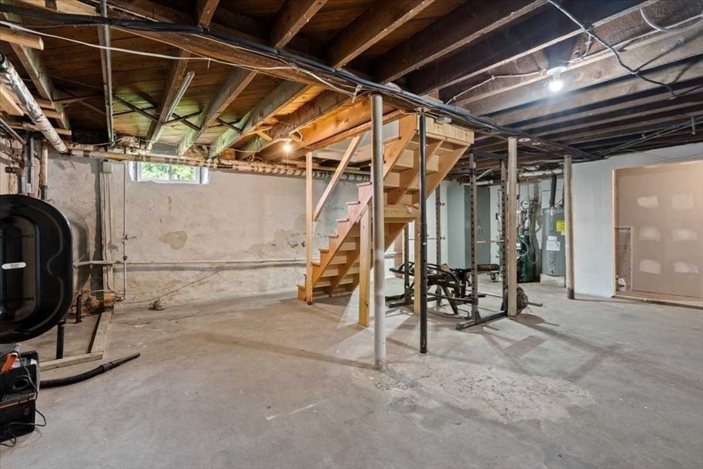 522 Grove