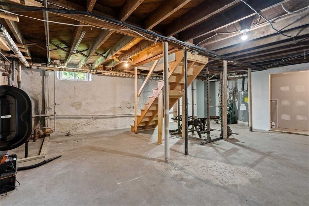 522 Grove