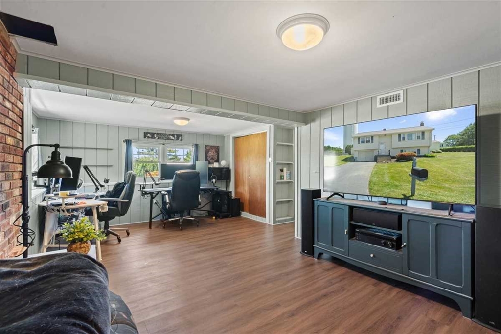 77 Marc Ave
