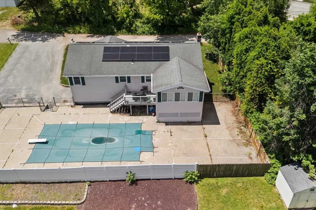 11 Dunkirk Ave