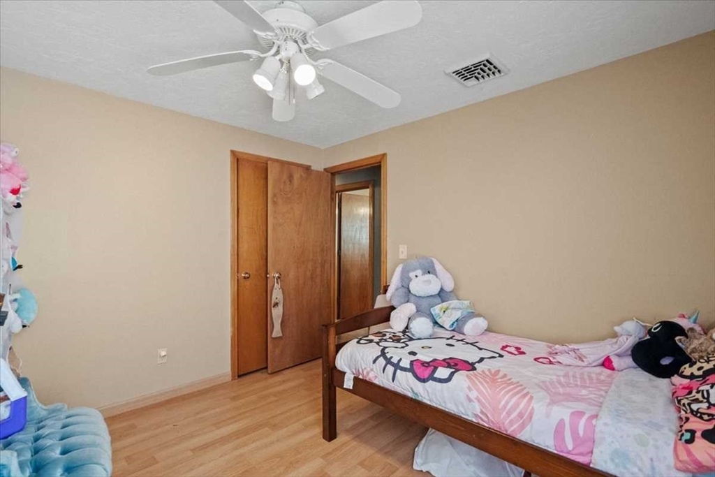 11 Dunkirk Ave