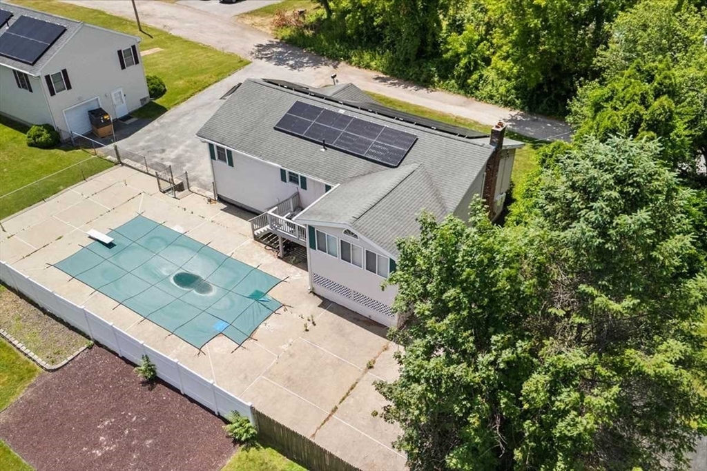 11 Dunkirk Ave