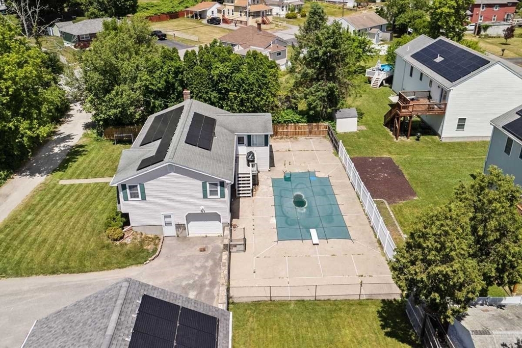 11 Dunkirk Ave