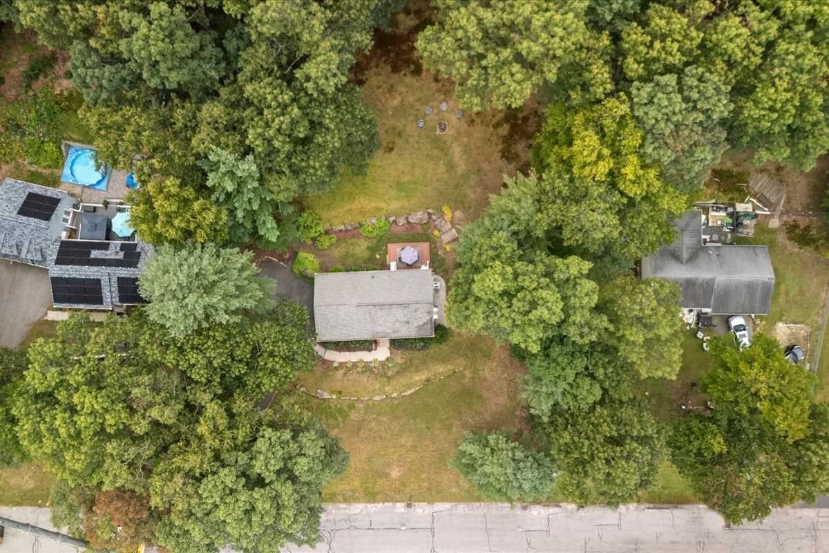 120 Ivy Lane