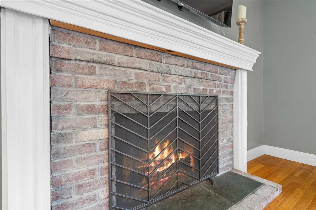 120 Ivy Lane