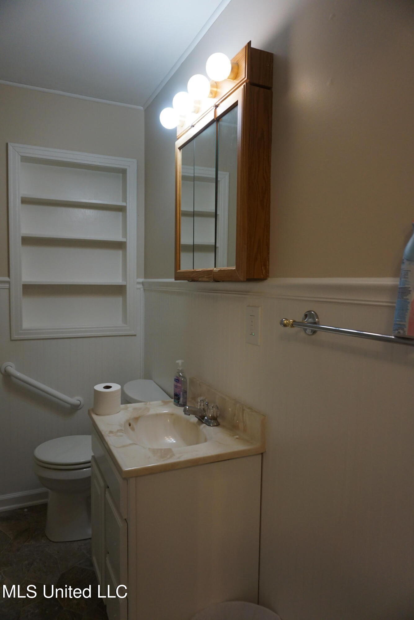 329 N Heard Street Street