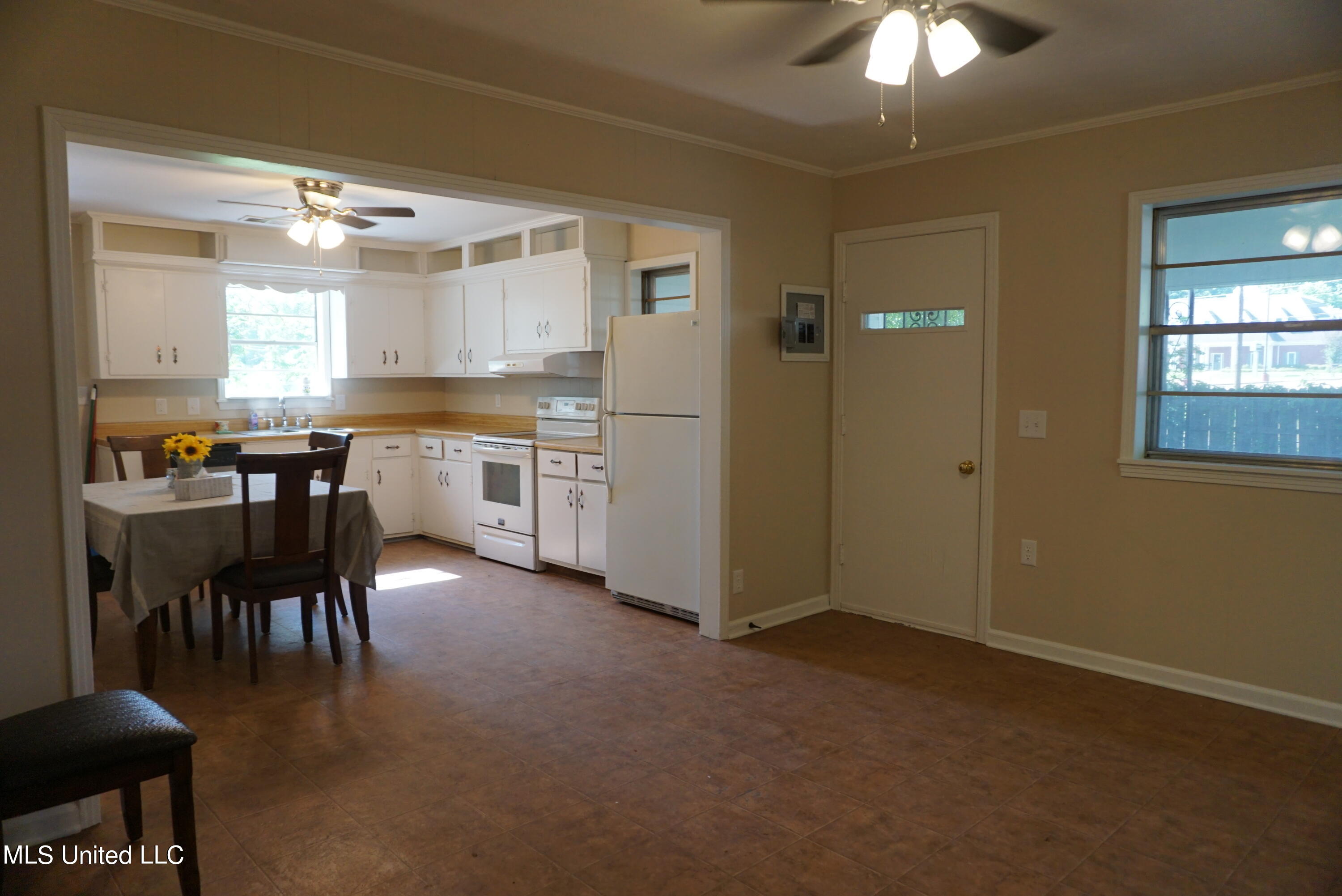 329 N Heard Street Street