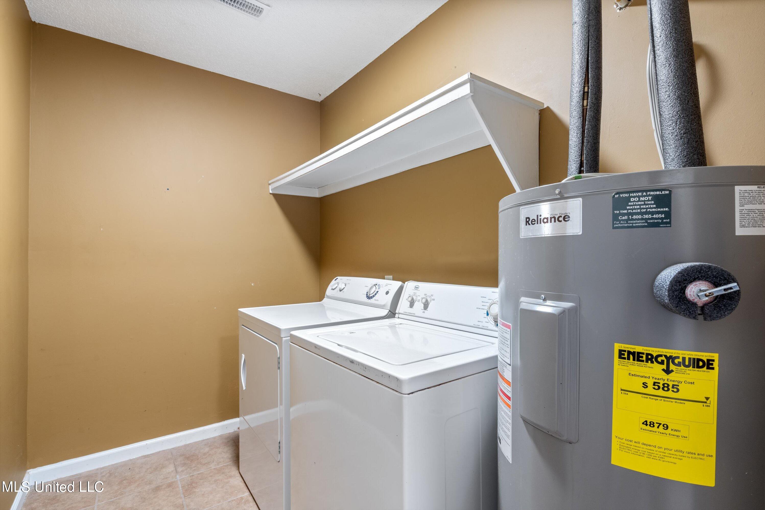 212 Circle Gate Drive