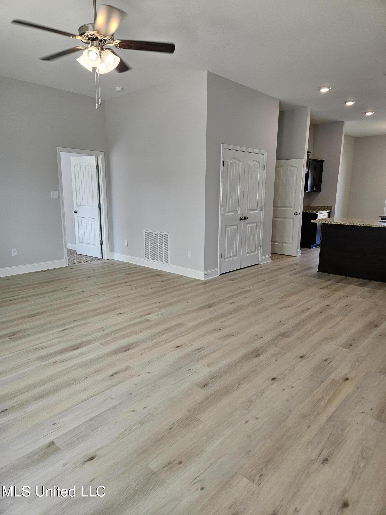 3493 Jaguar Boulevard