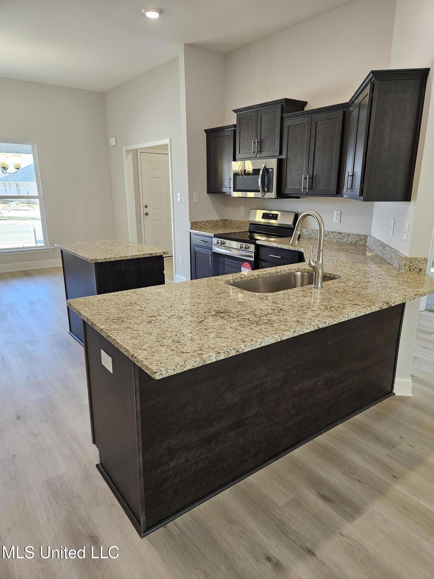 3493 Jaguar Boulevard