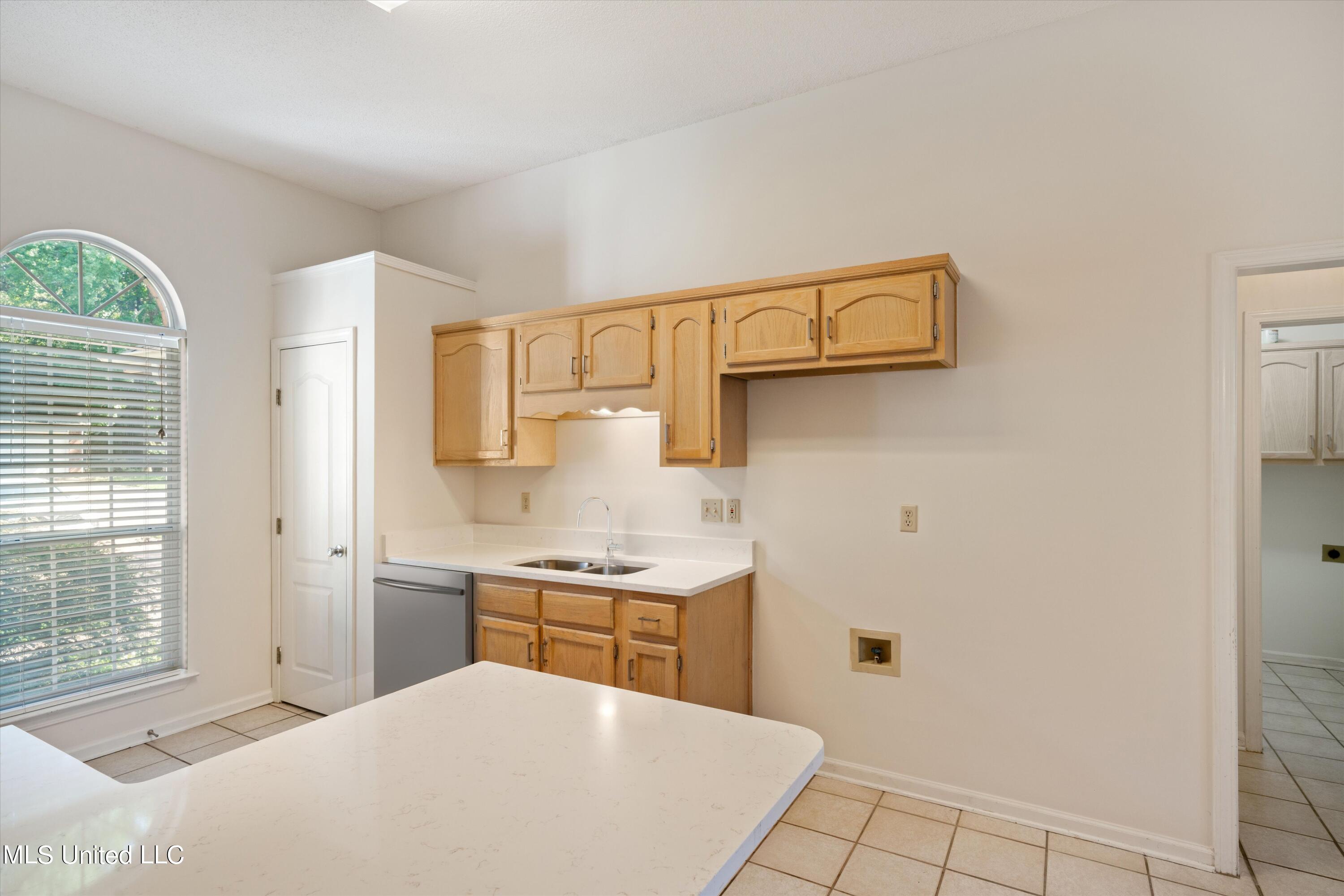 1211 S Carriage Drive