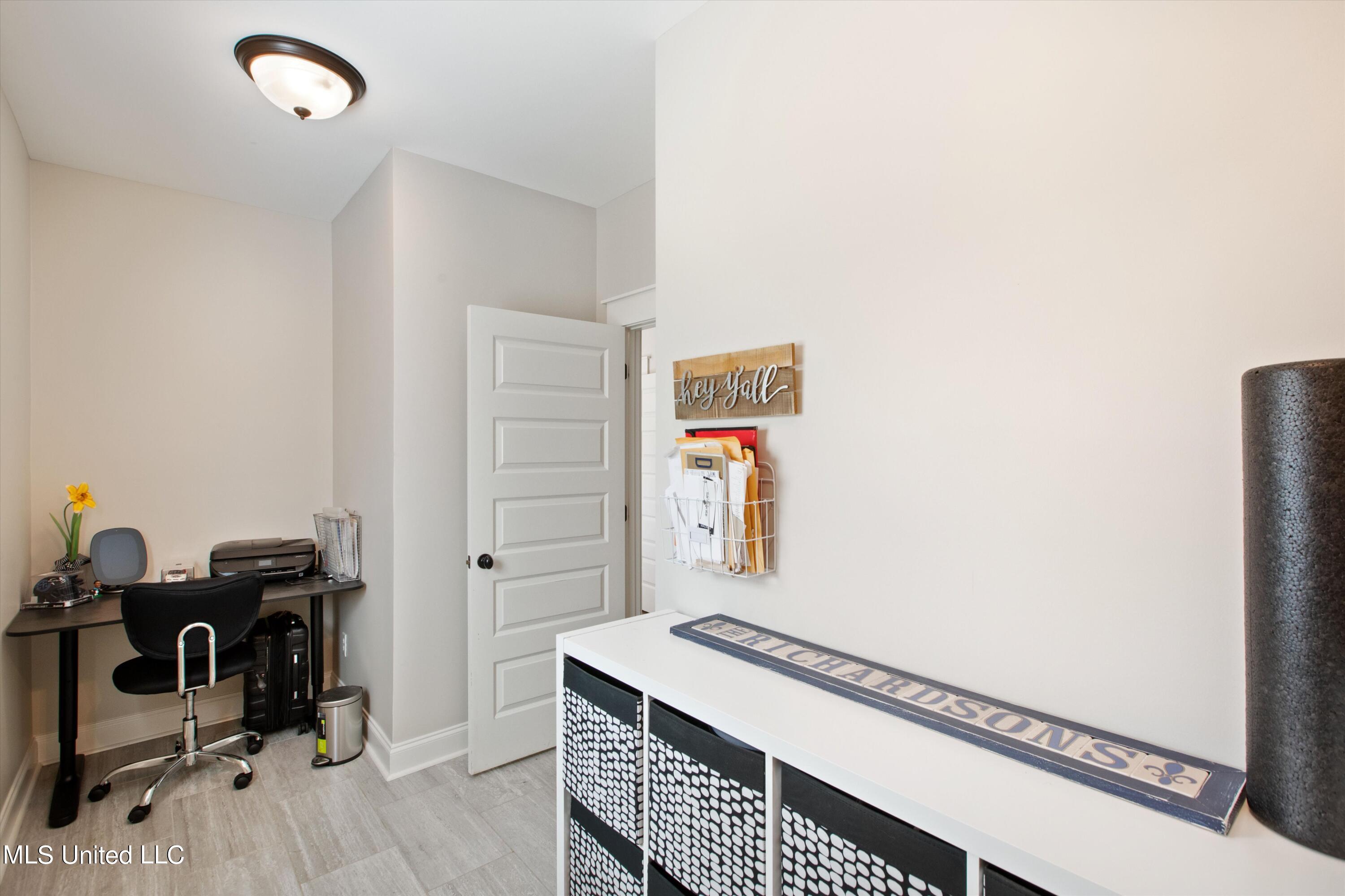 5474 New Pointe Drive